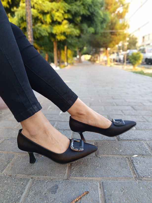 کفش مجلسی زنانه ۵سانت مشکی پاشنه شنی